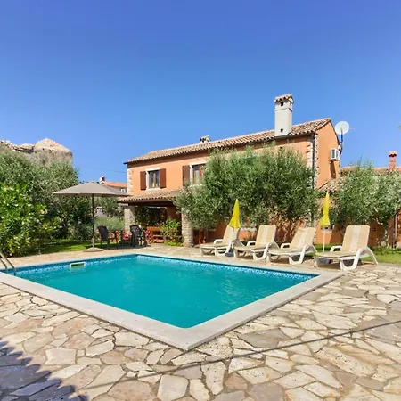 Villa Beautiful Stone Istrian Anamaria With Pool Near The - Wiibuk *